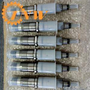 KOMATSU Excavator PC300-8 PC350-8 WA430-6 Injector 6745-11-3102 for Engine SAA6D114E